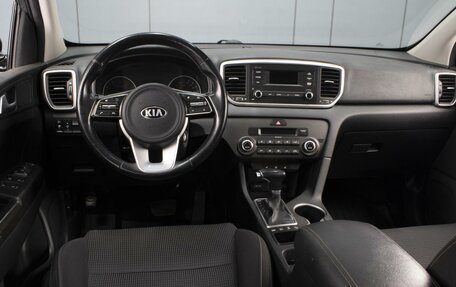 KIA Sportage IV рестайлинг, 2019 год, 2 200 000 рублей, 6 фотография