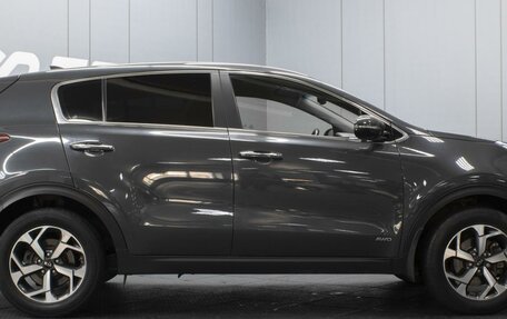 KIA Sportage IV рестайлинг, 2019 год, 2 200 000 рублей, 5 фотография
