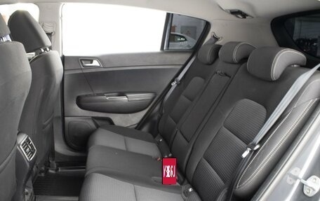 KIA Sportage IV рестайлинг, 2019 год, 2 200 000 рублей, 9 фотография