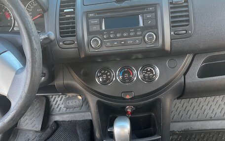 Nissan Note II рестайлинг, 2013 год, 800 000 рублей, 16 фотография