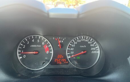Nissan Note II рестайлинг, 2013 год, 800 000 рублей, 24 фотография