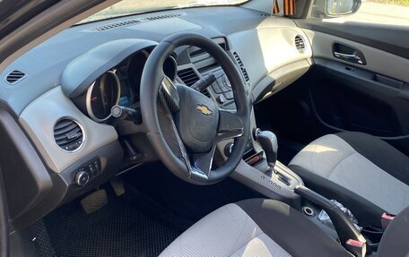 Chevrolet Cruze II, 2011 год, 650 000 рублей, 9 фотография