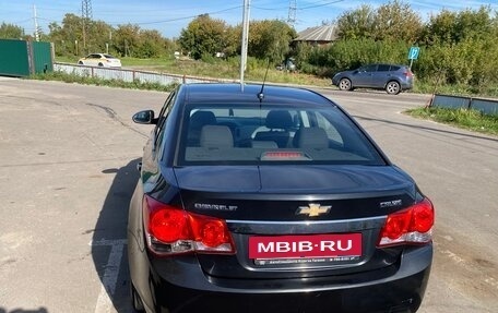 Chevrolet Cruze II, 2011 год, 650 000 рублей, 2 фотография