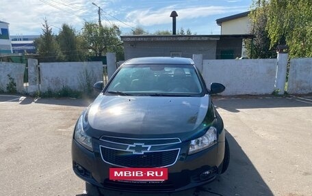 Chevrolet Cruze II, 2011 год, 650 000 рублей, 3 фотография