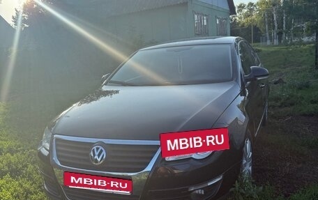 Volkswagen Passat B6, 2007 год, 600 000 рублей, 3 фотография