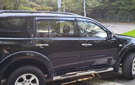 Mitsubishi Pajero Sport II рестайлинг, 2014 год, 2 100 000 рублей, 3 фотография