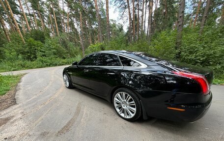 Jaguar XJ IV (X351), 2012 год, 1 690 000 рублей, 2 фотография