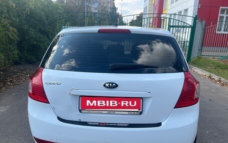 KIA cee'd I рестайлинг, 2012 год, 650 000 рублей, 3 фотография