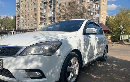 KIA cee'd I рестайлинг, 2012 год, 650 000 рублей, 14 фотография