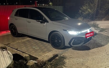 Volkswagen Golf VIII, 2025 год, 4 000 000 рублей, 13 фотография