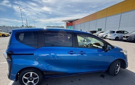 Toyota Sienta II, 2017 год, 1 470 000 рублей, 3 фотография