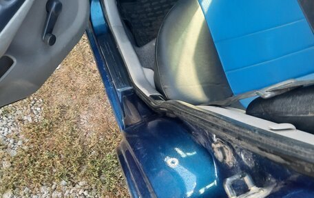 Nissan Almera, 2000 год, 300 000 рублей, 8 фотография