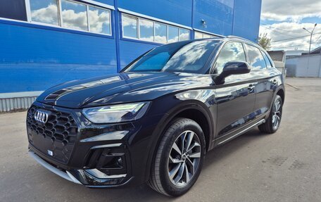 Audi Q5, 2023 год, 4 620 000 рублей, 2 фотография