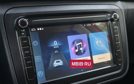 Skoda Fabia II, 2012 год, 750 000 рублей, 13 фотография