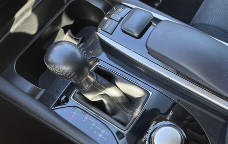 Lexus GS IV рестайлинг, 2014 год, 2 400 000 рублей, 29 фотография