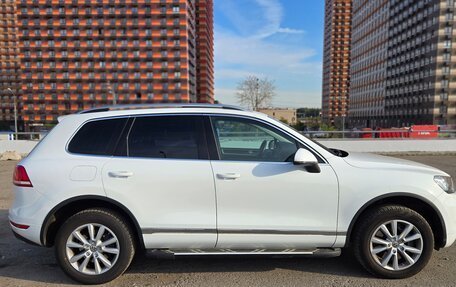 Volkswagen Touareg III, 2012 год, 2 250 000 рублей, 4 фотография