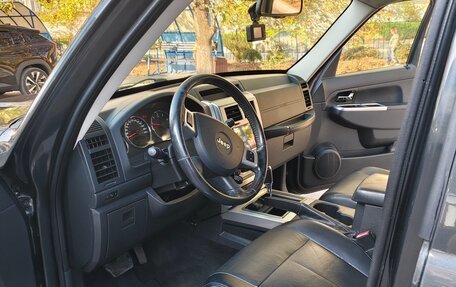 Jeep Cherokee, 2010 год, 1 550 000 рублей, 4 фотография