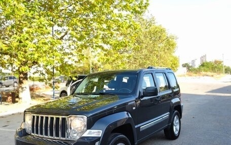 Jeep Cherokee, 2010 год, 1 550 000 рублей, 2 фотография