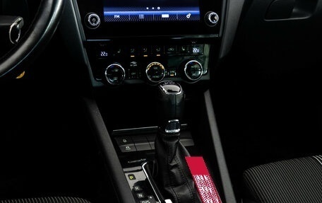 Skoda Octavia, 2019 год, 1 999 000 рублей, 14 фотография