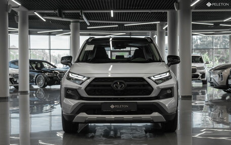 Toyota RAV4, 2025 год, 4 150 000 рублей, 5 фотография