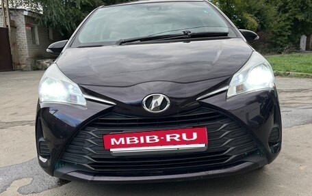 Toyota Vitz, 2018 год, 950 000 рублей, 4 фотография