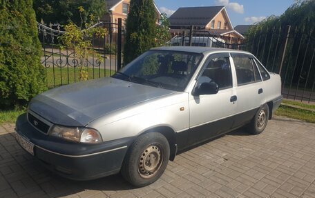 Daewoo Nexia I рестайлинг, 2002 год, 145 000 рублей, 2 фотография