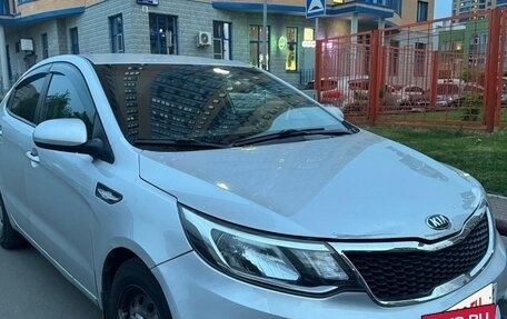 KIA Rio III рестайлинг, 2015 год, 650 000 рублей, 3 фотография