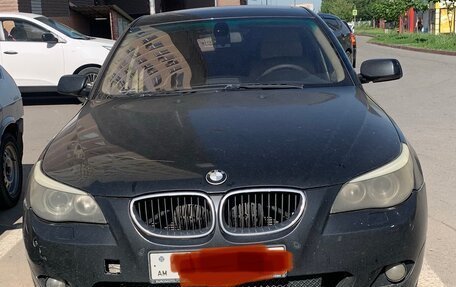 BMW 5 серия, 2004 год, 500 000 рублей, 2 фотография
