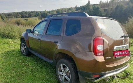 Renault Duster I рестайлинг, 2012 год, 860 000 рублей, 2 фотография