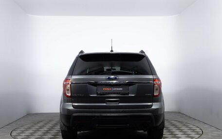 Ford Explorer VI, 2012 год, 1 620 000 рублей, 6 фотография