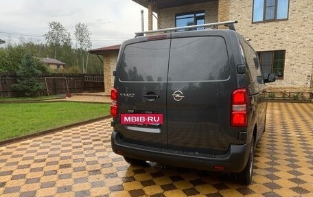 Opel Vivaro, 2020 год, 2 000 000 рублей, 7 фотография