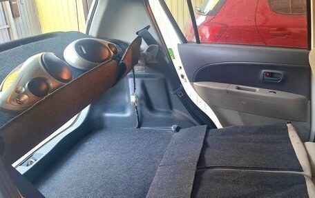 Toyota Passo III, 2004 год, 430 000 рублей, 12 фотография