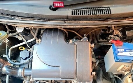 Toyota Passo III, 2004 год, 430 000 рублей, 17 фотография