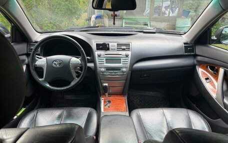 Toyota Camry, 2008 год, 990 000 рублей, 8 фотография