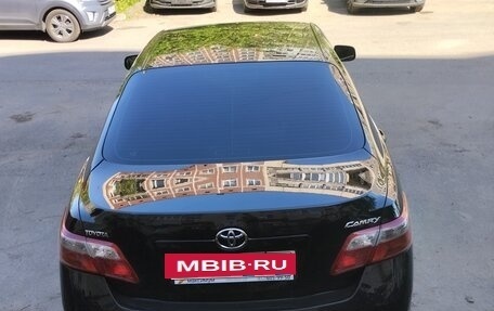 Toyota Camry, 2008 год, 990 000 рублей, 2 фотография