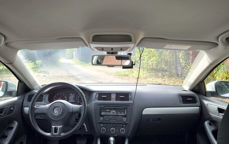 Volkswagen Jetta VI, 2012 год, 1 350 000 рублей, 14 фотография