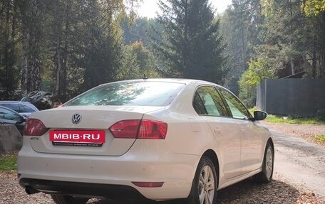 Volkswagen Jetta VI, 2012 год, 1 350 000 рублей, 5 фотография