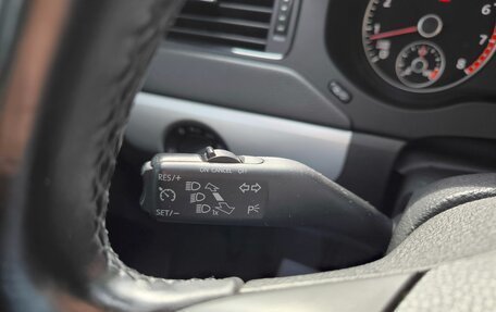Volkswagen Jetta VI, 2012 год, 1 350 000 рублей, 19 фотография