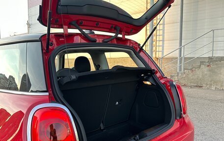 MINI Hatch, 2019 год, 1 850 000 рублей, 24 фотография