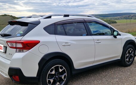 Subaru XV II, 2018 год, 2 200 000 рублей, 3 фотография
