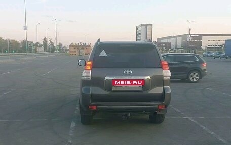Toyota Land Cruiser Prado 150 рестайлинг 2, 2010 год, 2 500 000 рублей, 17 фотография