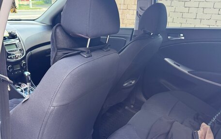 Hyundai Solaris II рестайлинг, 2012 год, 950 000 рублей, 7 фотография