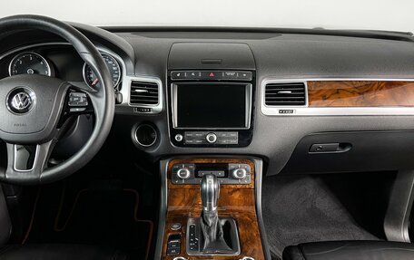 Volkswagen Touareg III, 2015 год, 2 080 000 рублей, 12 фотография