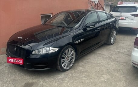 Jaguar XJ IV (X351), 2011 год, 2 600 000 рублей, 2 фотография