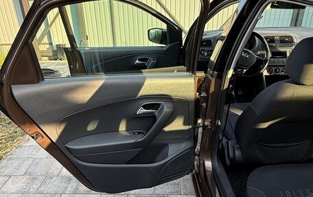 Volkswagen Polo VI (EU Market), 2016 год, 1 100 000 рублей, 20 фотография