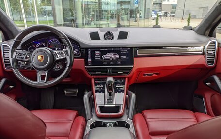 Porsche Cayenne III, 2018 год, 8 950 000 рублей, 15 фотография