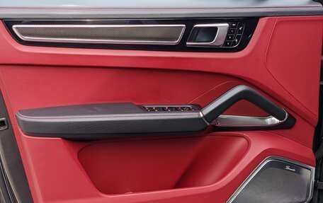 Porsche Cayenne III, 2018 год, 8 950 000 рублей, 19 фотография