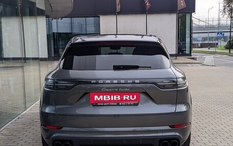 Porsche Cayenne III, 2018 год, 8 950 000 рублей, 5 фотография