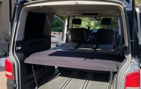 Volkswagen Multivan T5, 2011 год, 2 200 000 рублей, 6 фотография