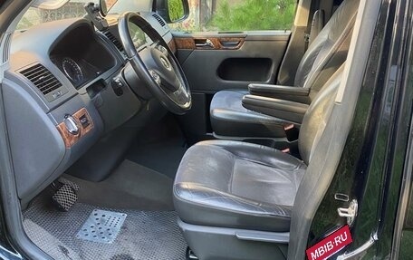 Volkswagen Multivan T5, 2011 год, 2 200 000 рублей, 7 фотография